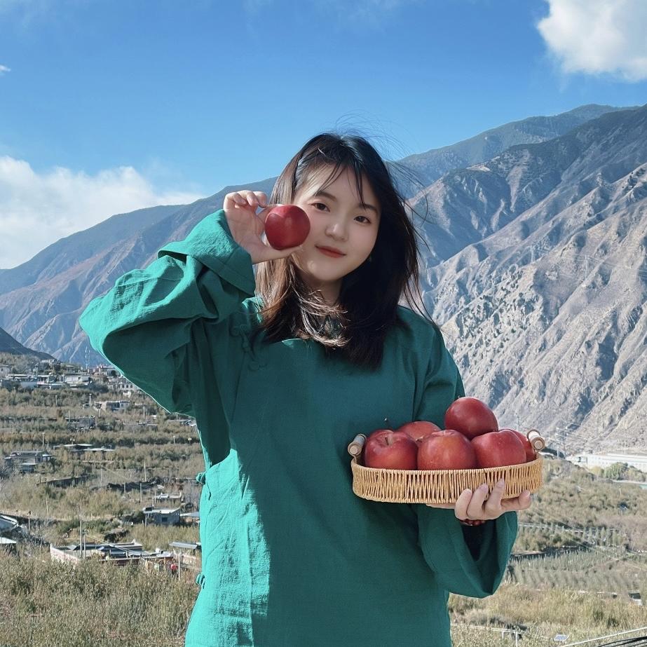 藏师傅一家在阿坝