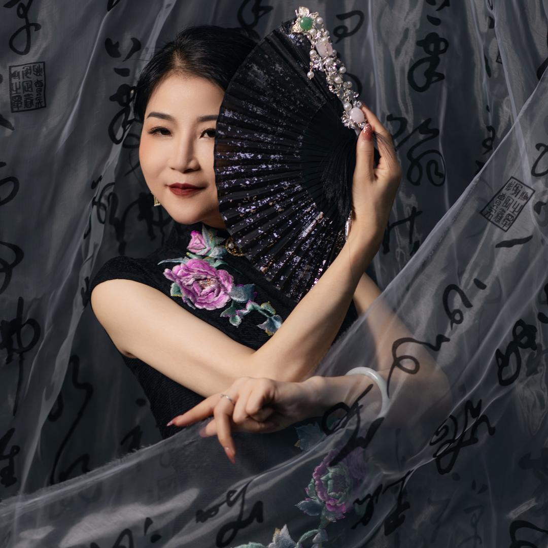 嫣然旗袍美合慧
