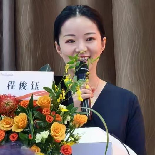 肿瘤二科程俊钰