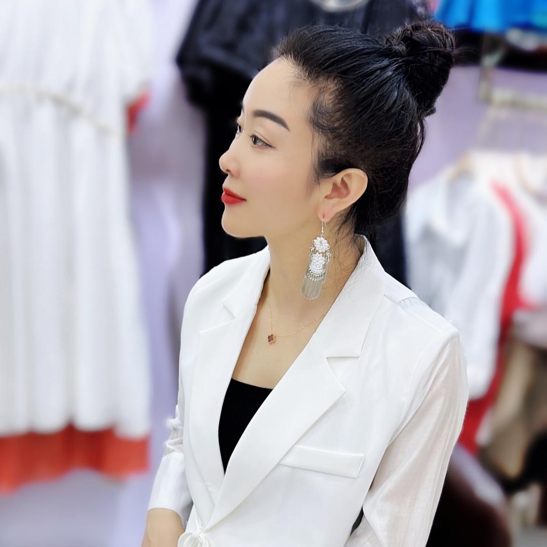 阜南卡莱施女装（赵玲）