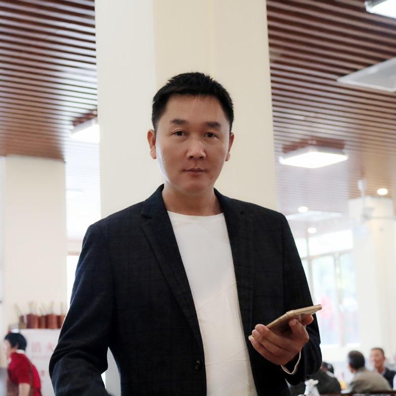 罗成船长