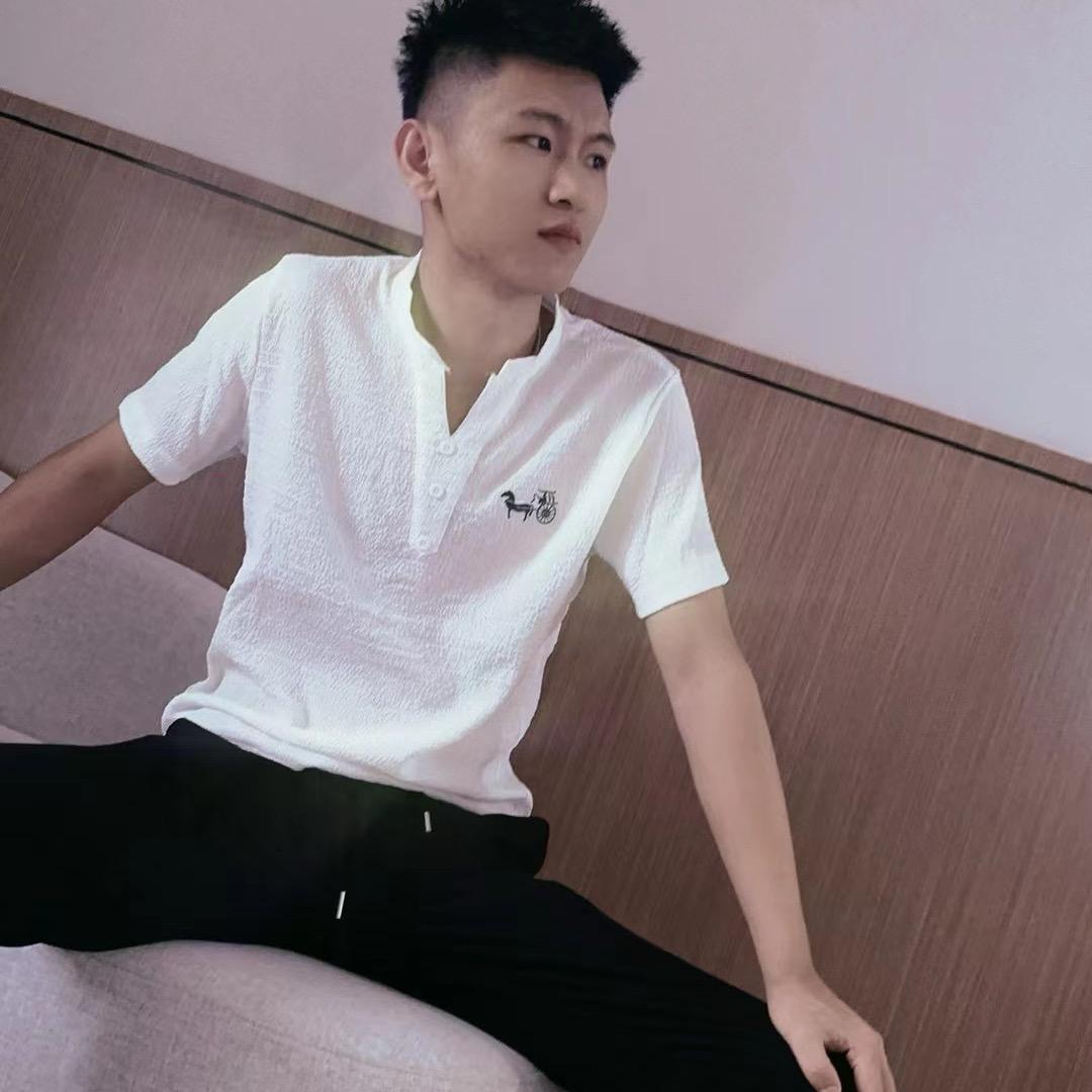 𝑇.徐良👑卷卷女王