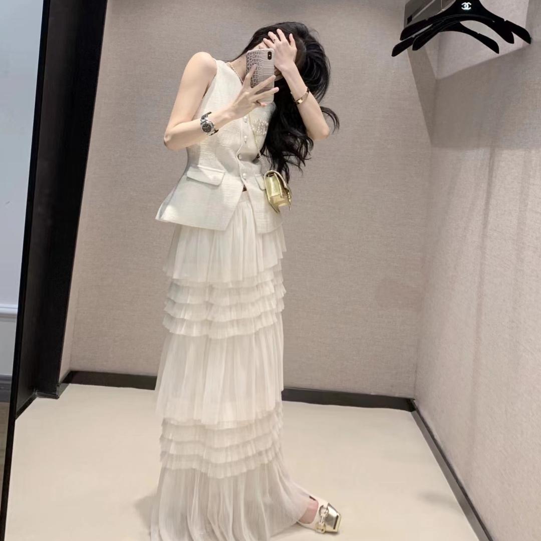 女装甄选