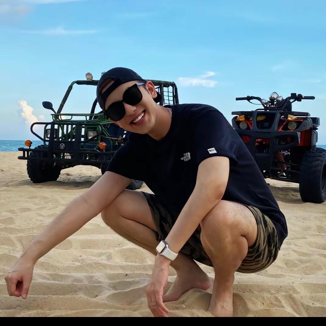 小娃娃🐳