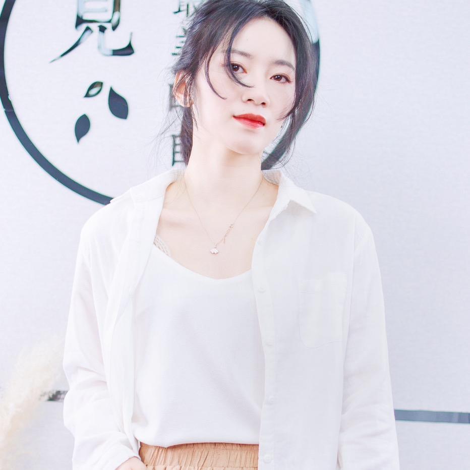 美衣如斯