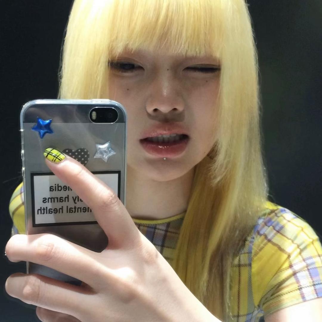 耍帅抢拼好饭被打爆魔丸