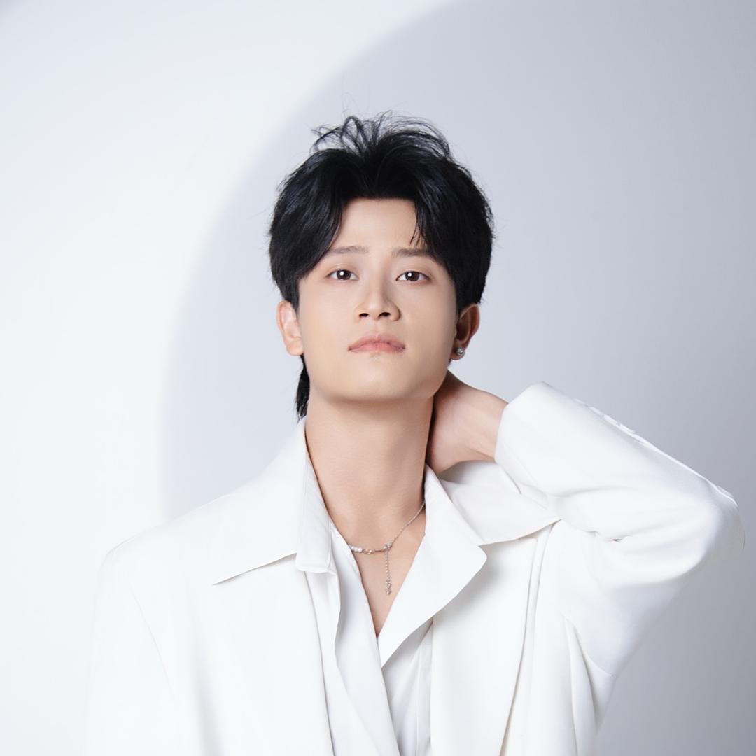 邓邓老师舞蹈