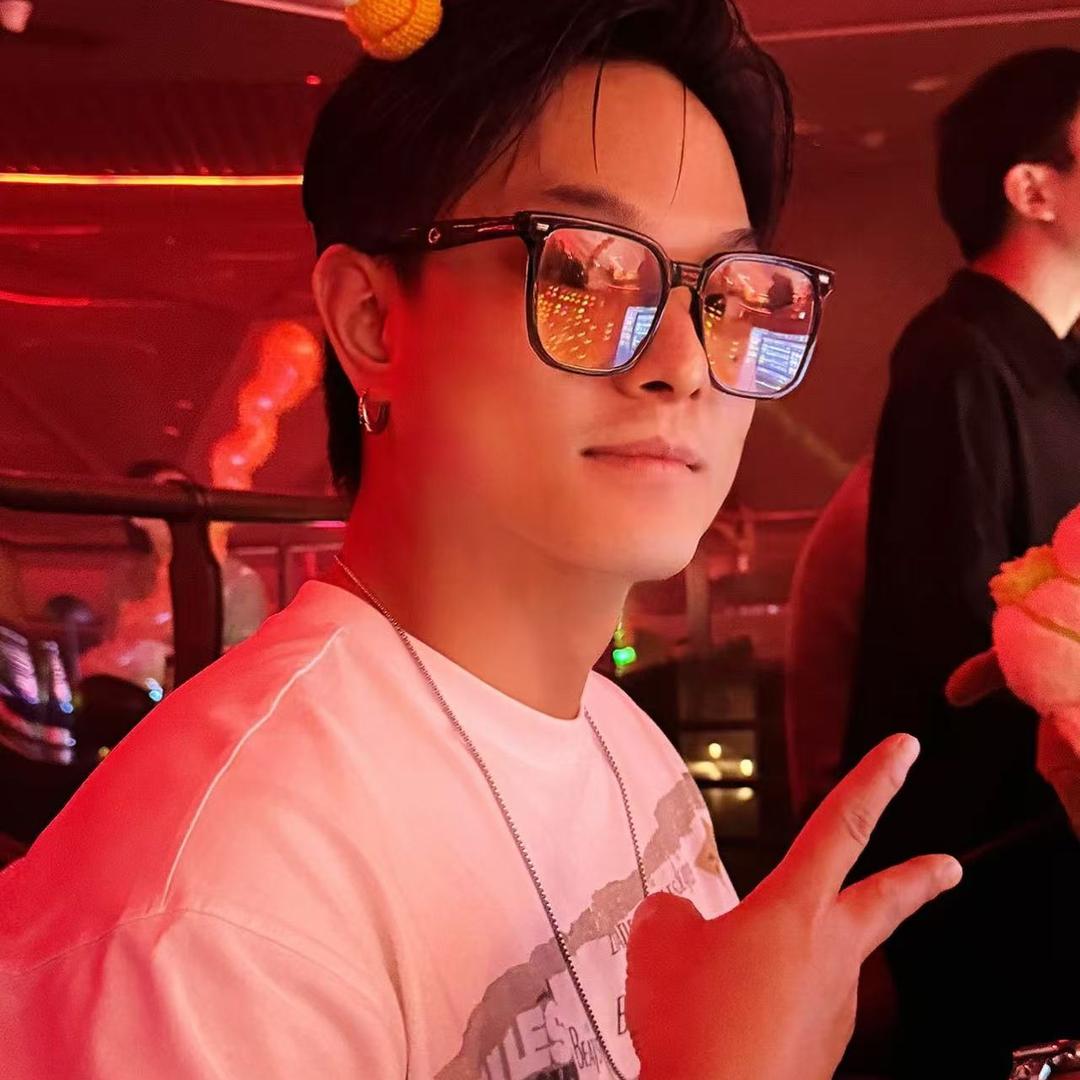 调音师“胡大毛”