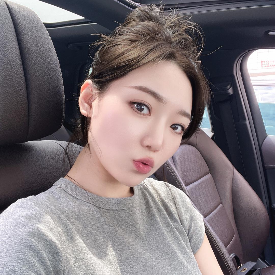 简单点@