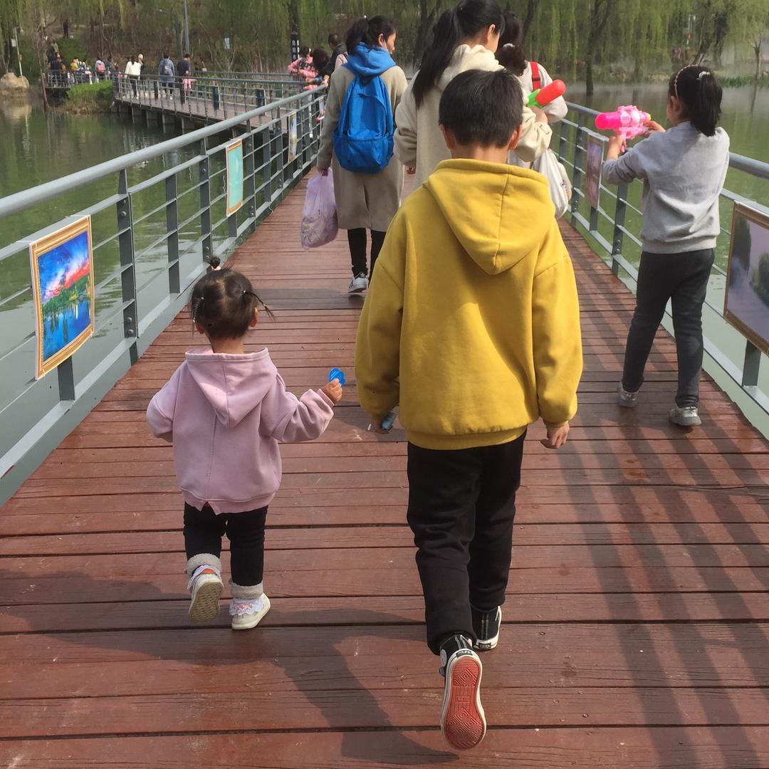 图文快印广告的涵沫芭比