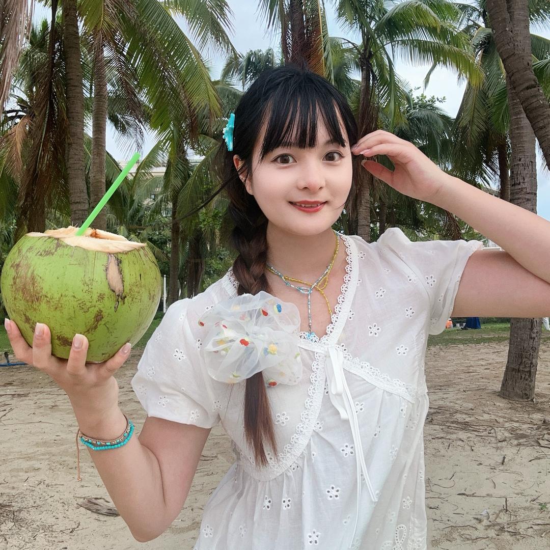 白之之