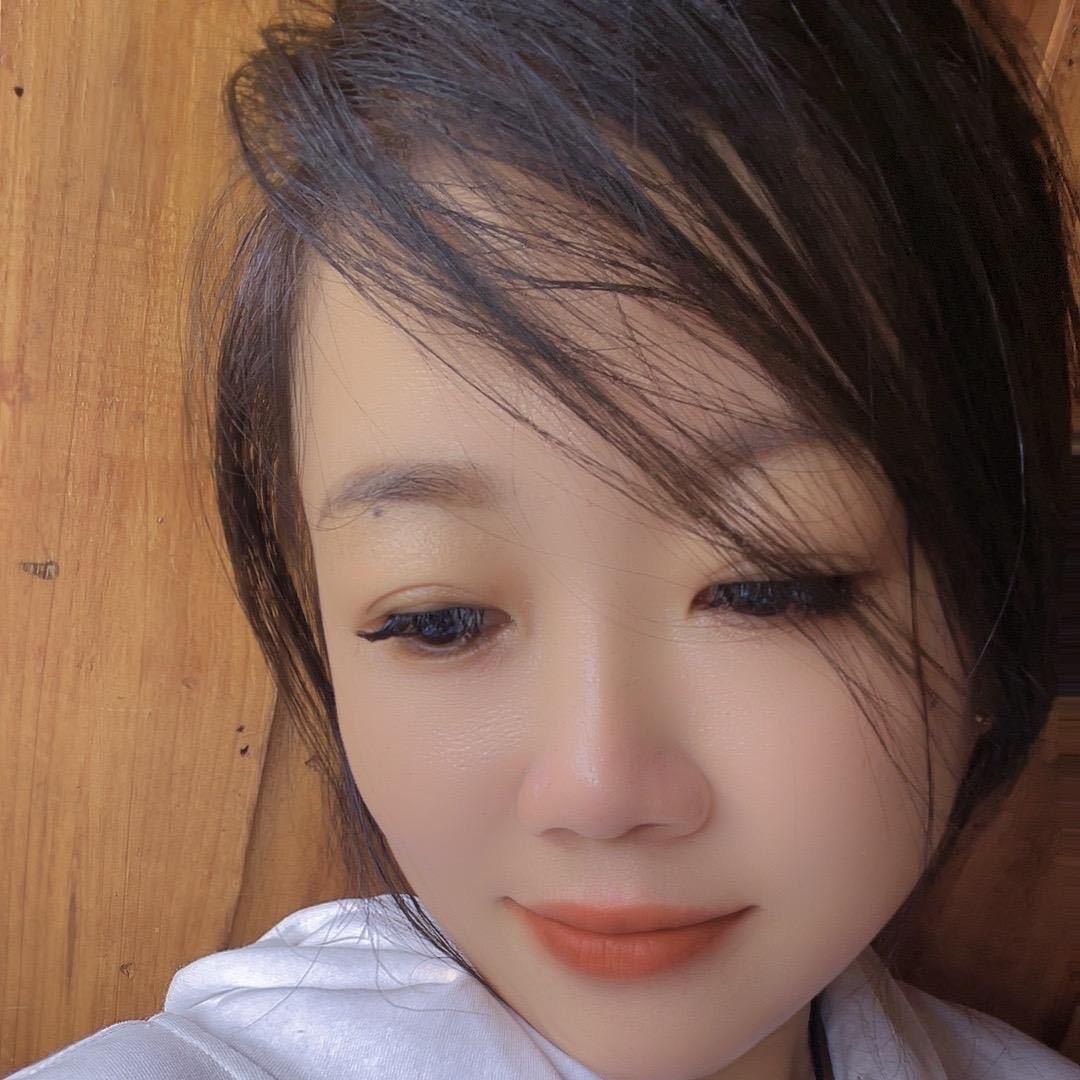 胖妞吃不《瘦》