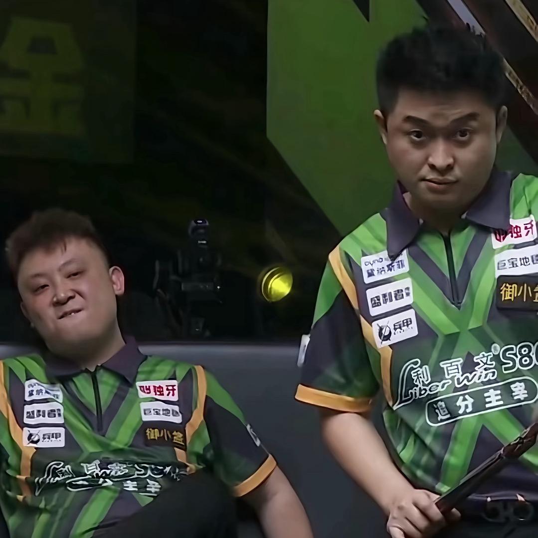 后院嗦鸡屎被暴打