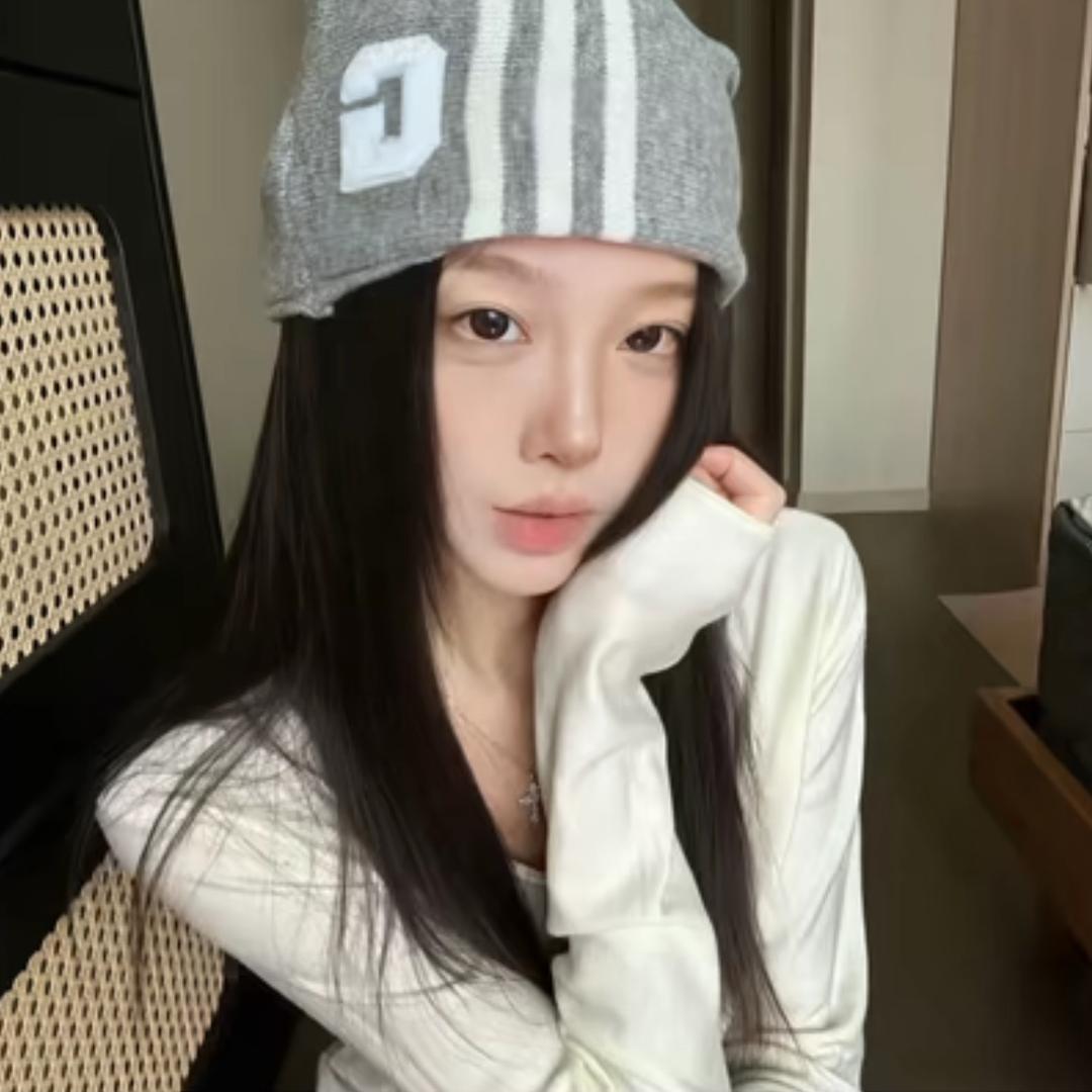 卖萌被打掉两颗门牙