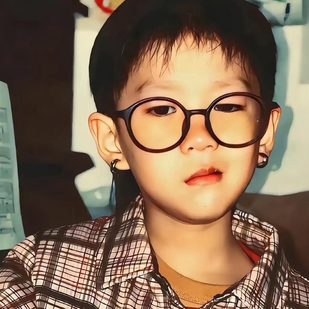 湫引（别看橱窗）