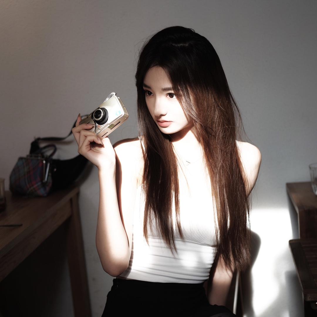 抱抱小困