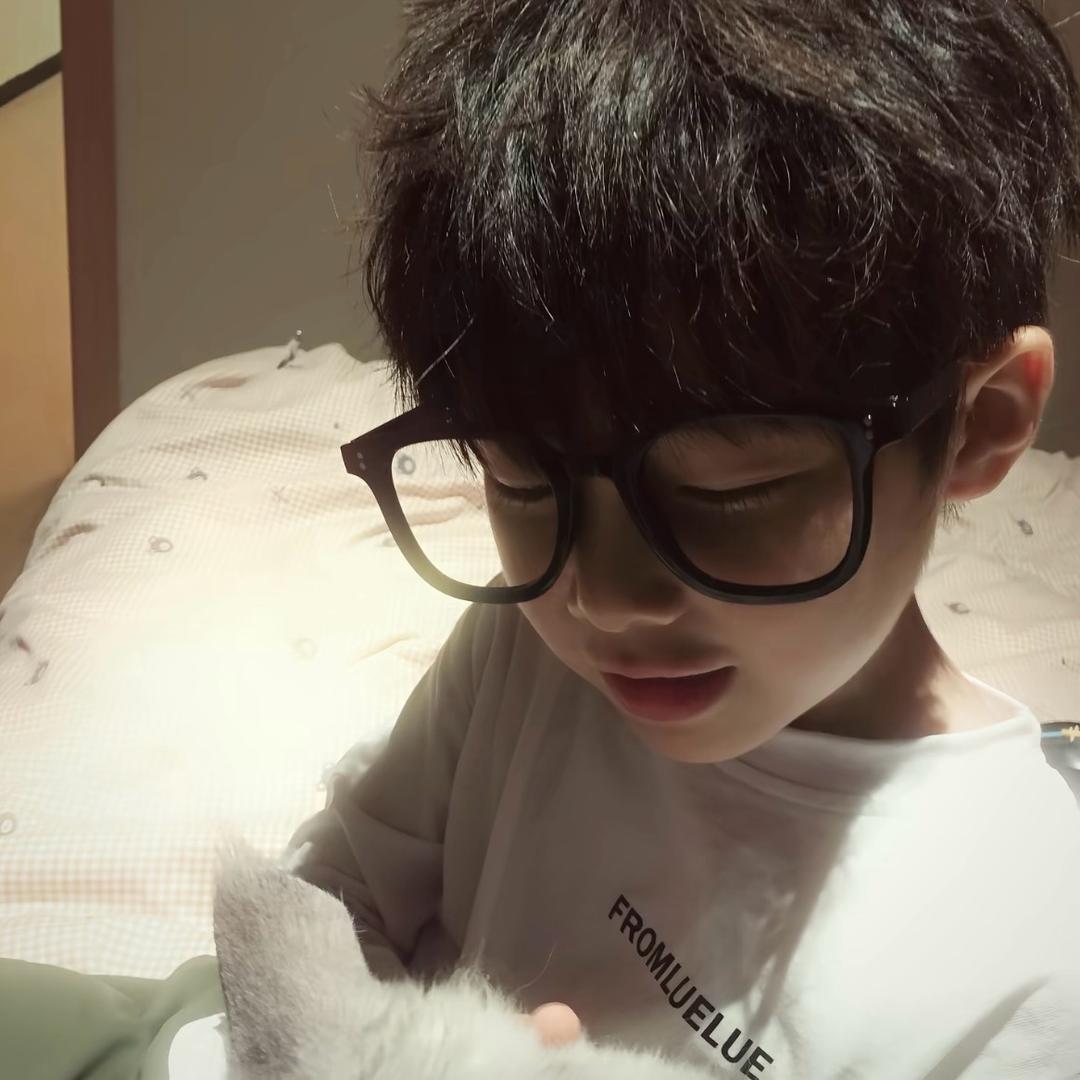 不做悲伤小新🐾