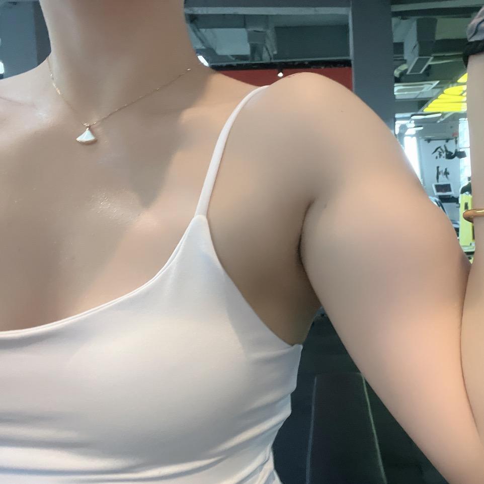 曼曼慢慢