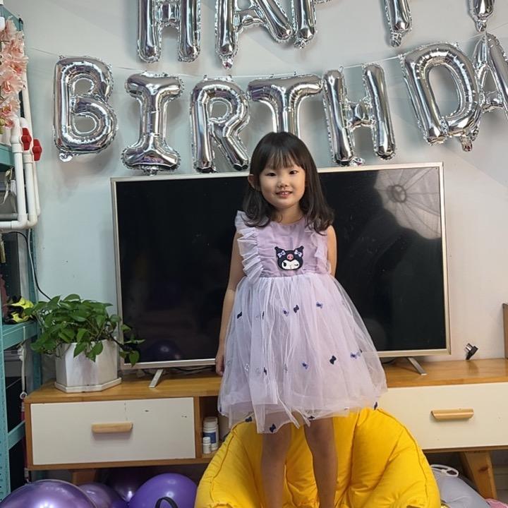 姚语森是大脸妹