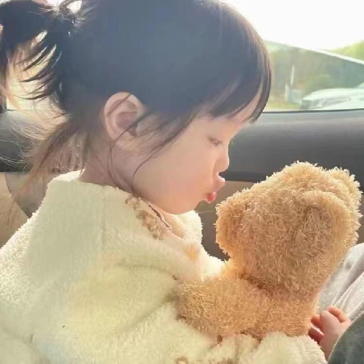 下定决心减肥的美女