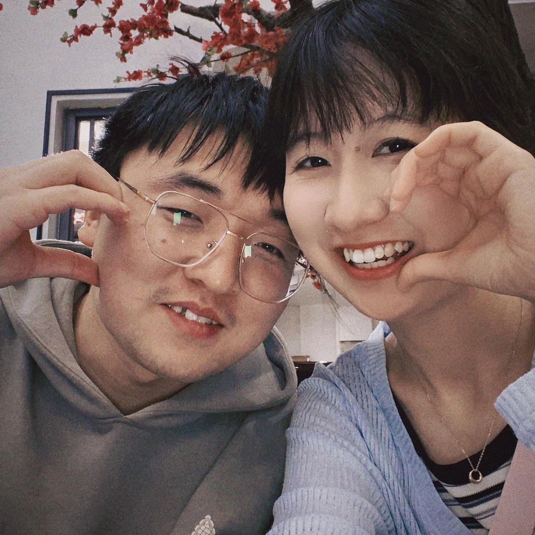 小昌昌和小妮妮