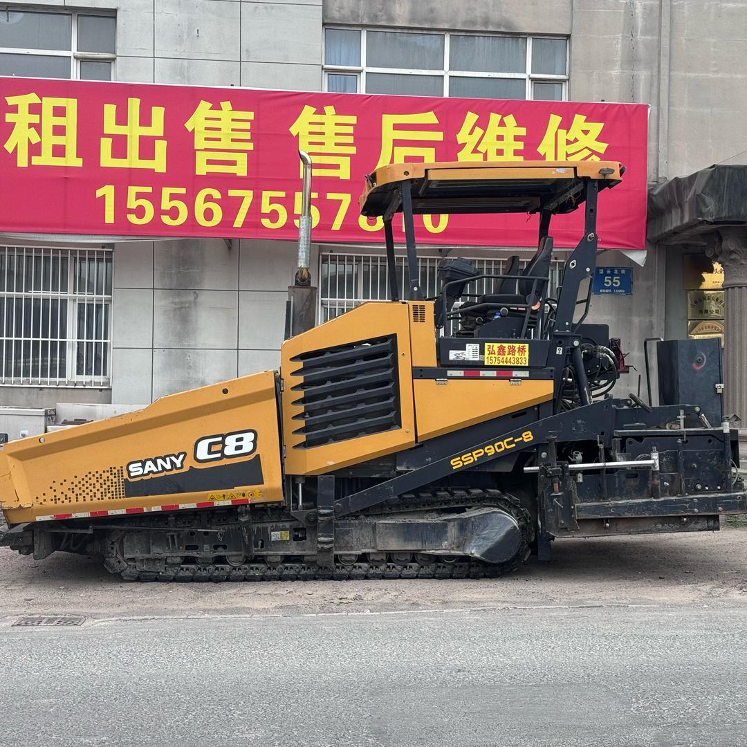 吉林市沥青路面摊铺，路面设备
