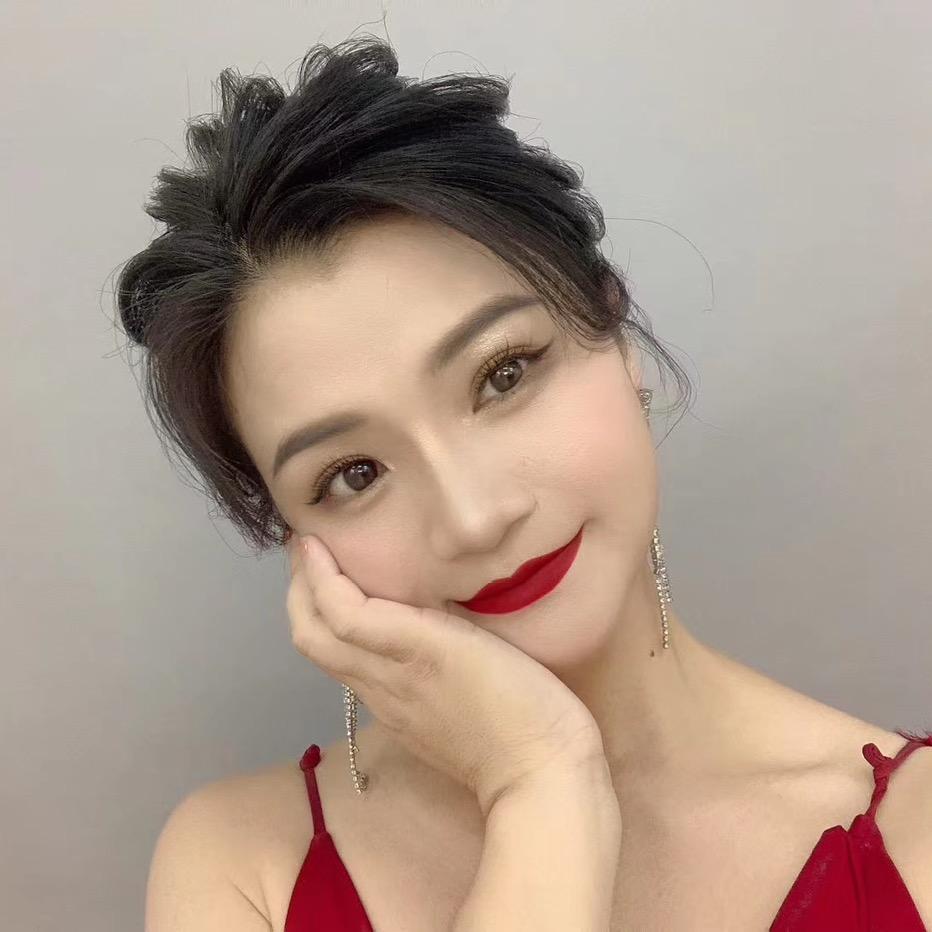 王小小 💫