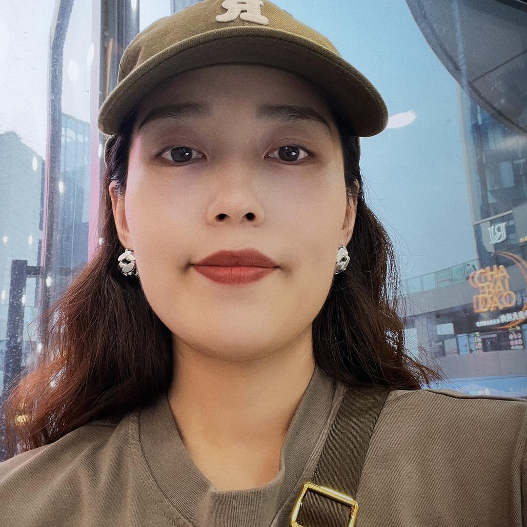 大美女装专属