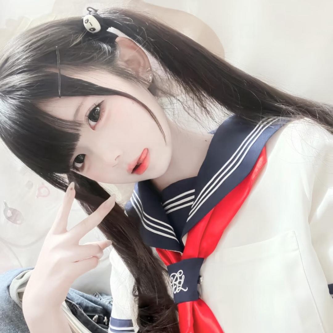 七月头像