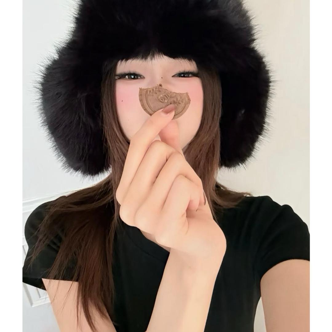 不甜的田田田