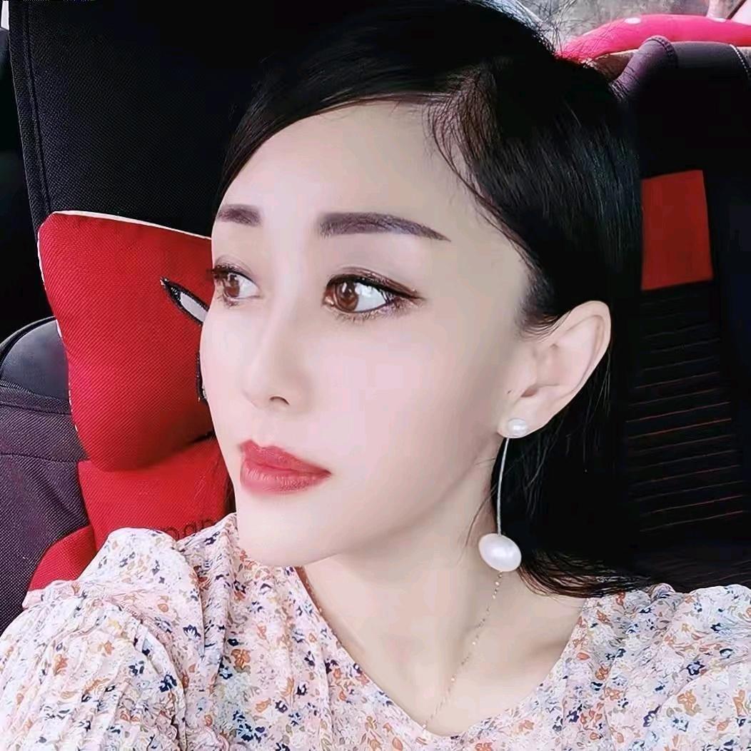 🎤歌手玫玫🎤10月15日生日🎂