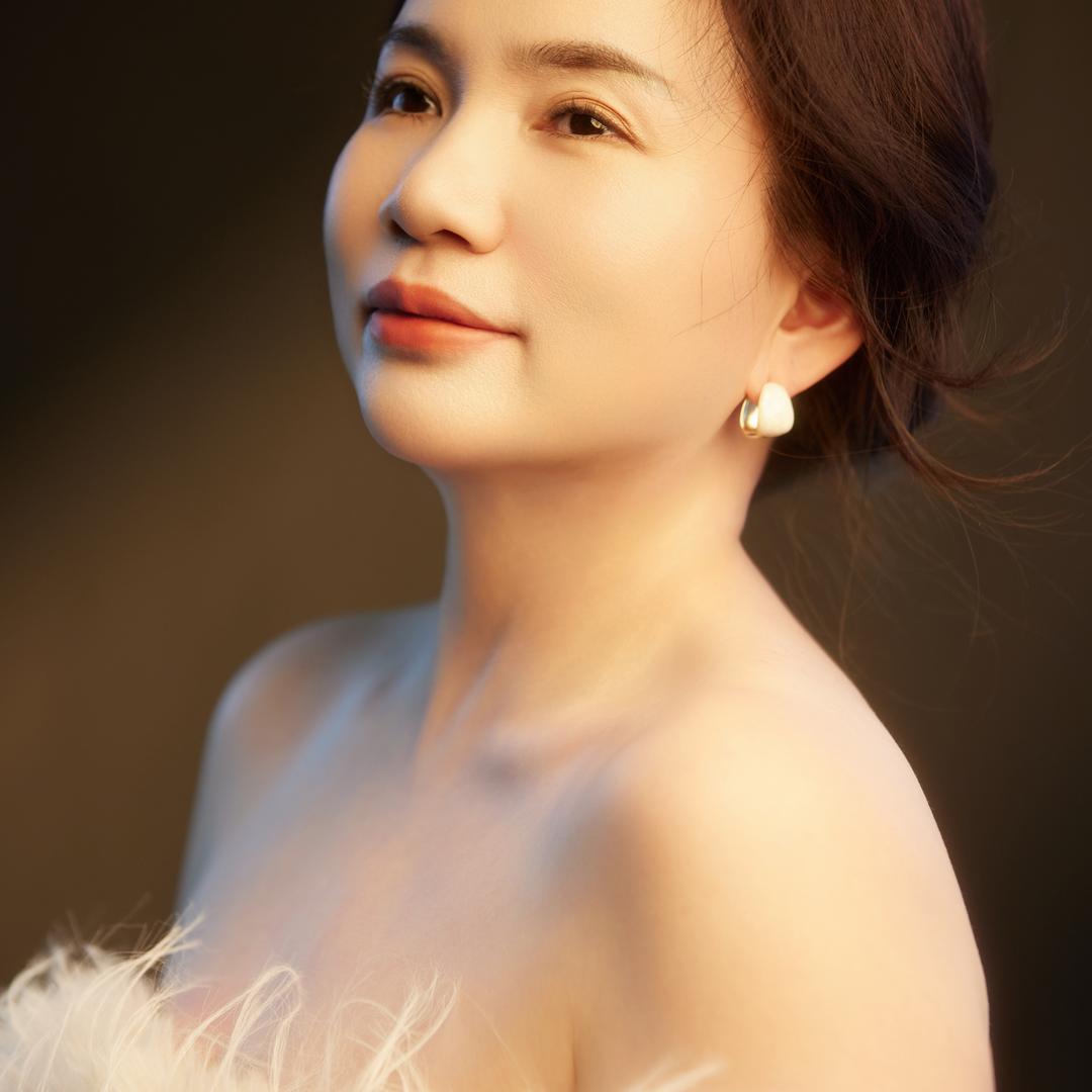 郑州市管城回族区东睿服饰店女装