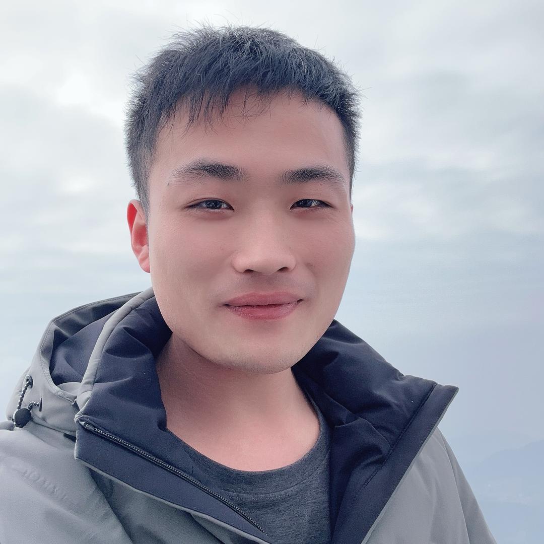 努力搬砖的小刘🧱🧱🧱