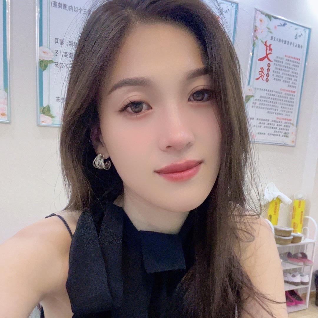 村里的二美💃