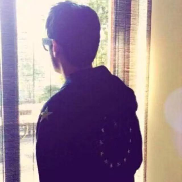 宋大胆、（散装训鸟师）