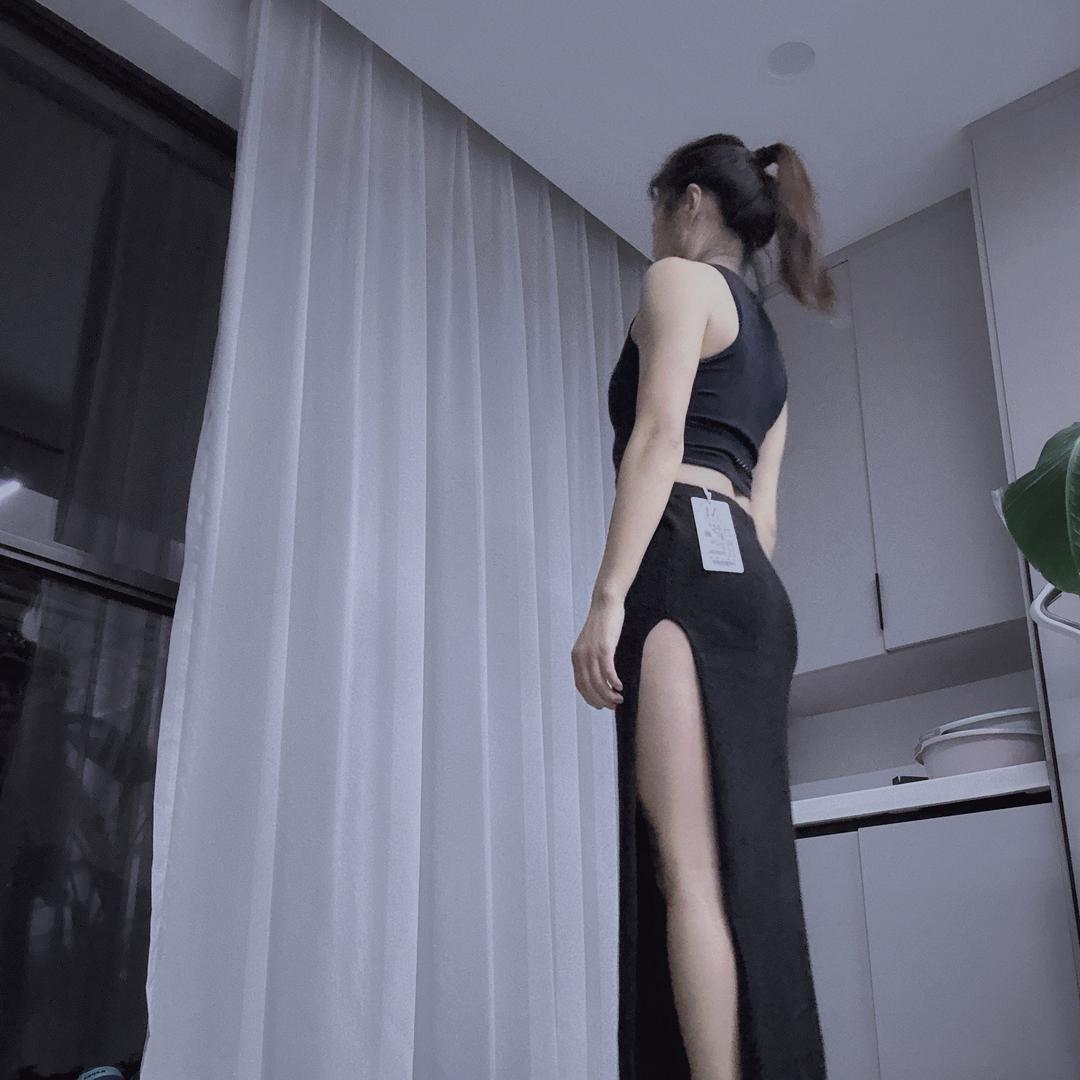 爱撸铁的妹子