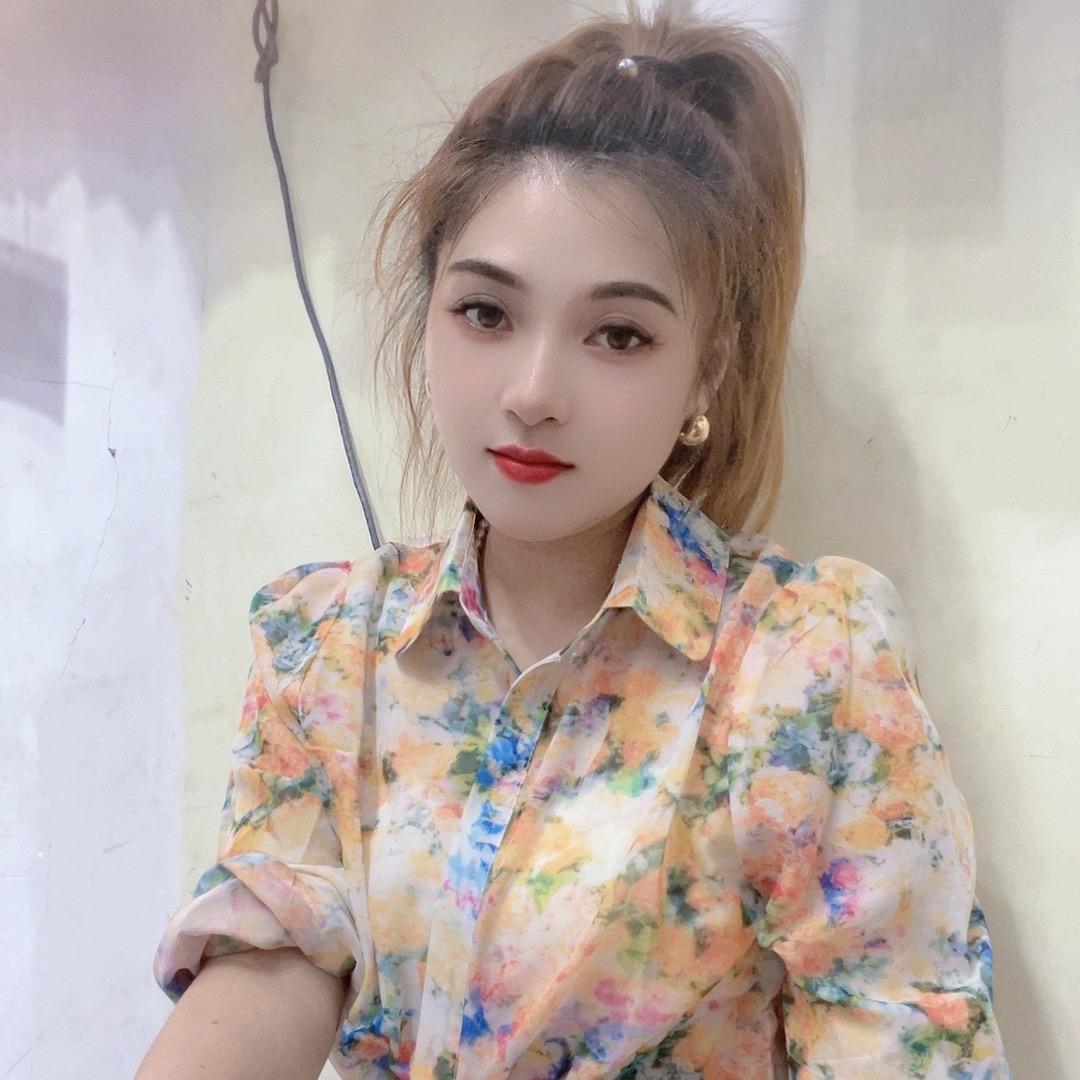 黎平金梅服装