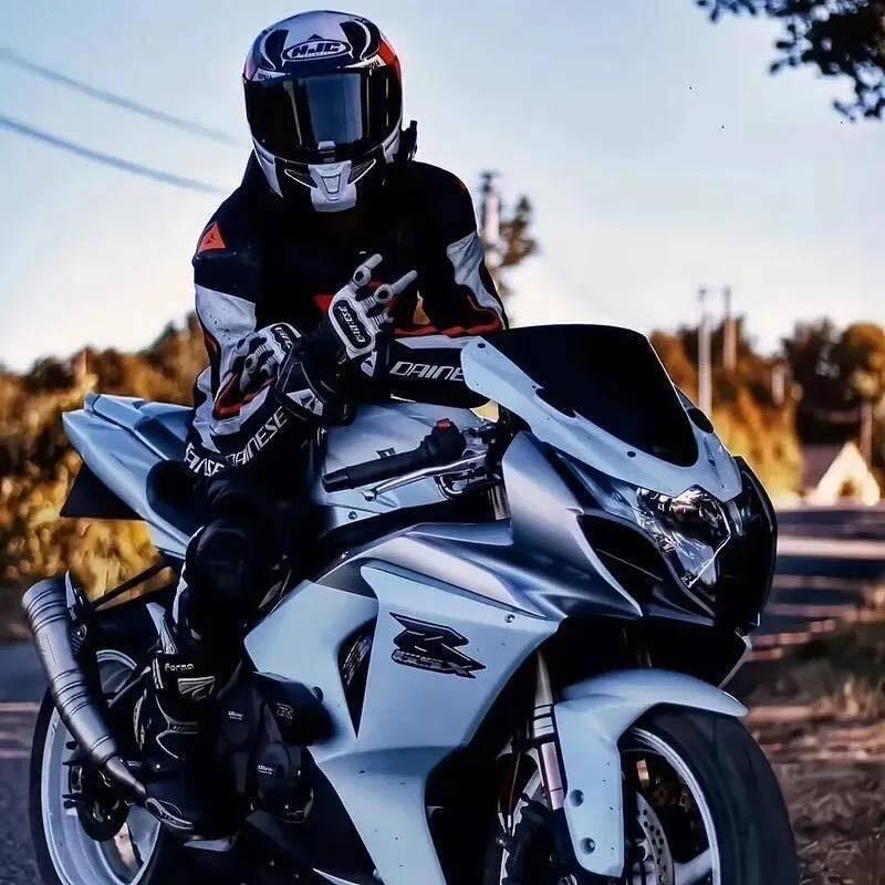 翔鹰摩托车行（个体工商户）