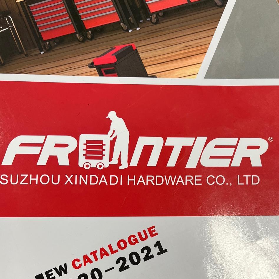 蓝具人工具车