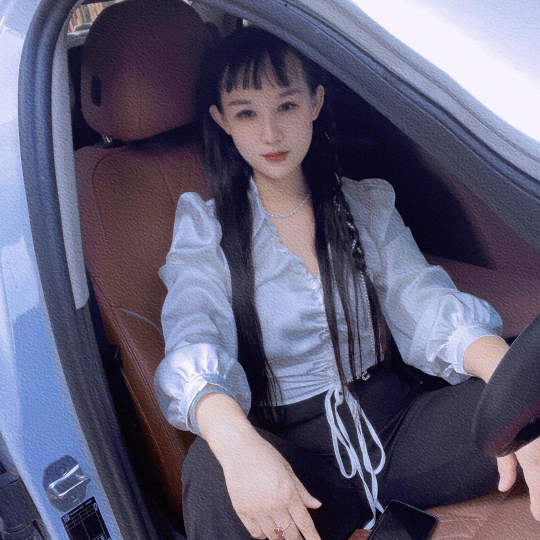 津仪服饰新美婷双双