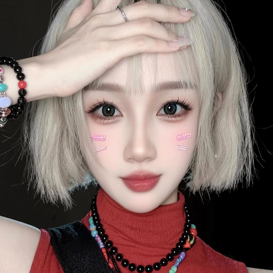 秀儿。
