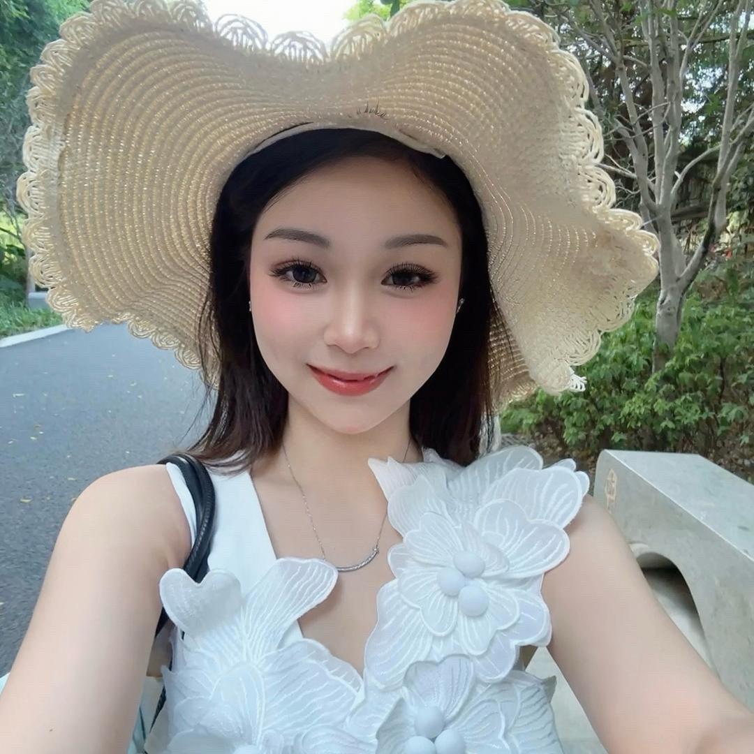 卢伊伊🌸