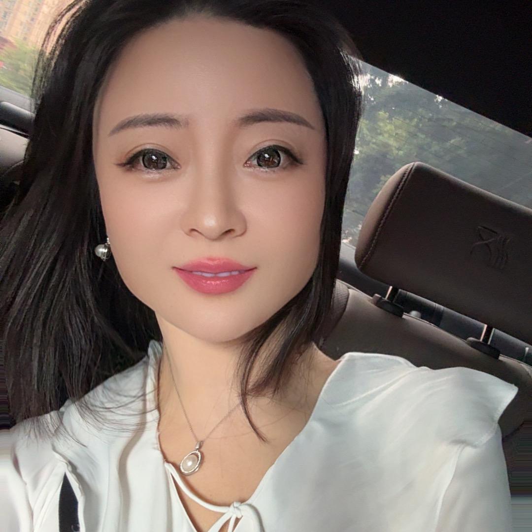 月亮的兔子🐰（请勿连赞）🙏