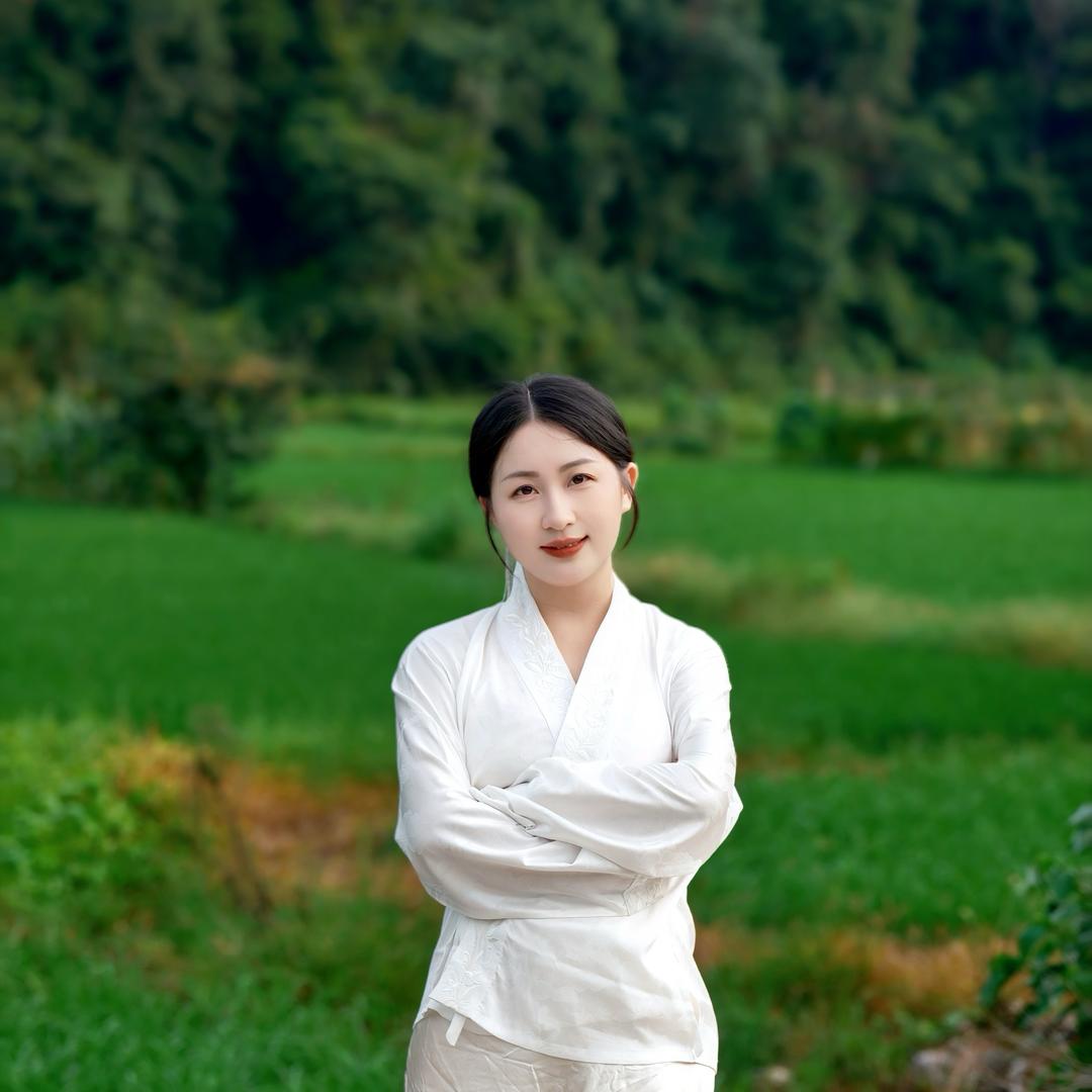 瑞茶府老板娘