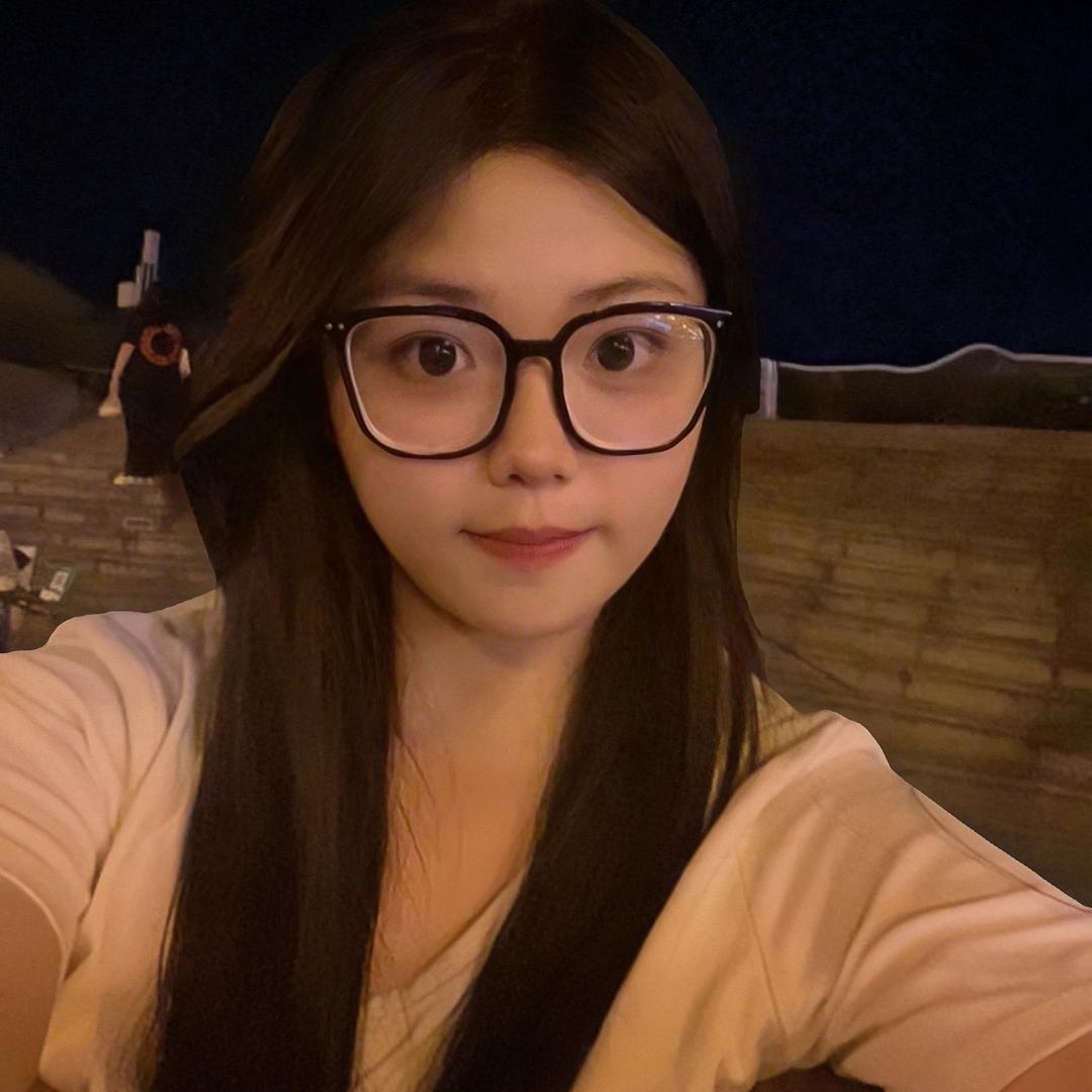 玩车研习社小凌