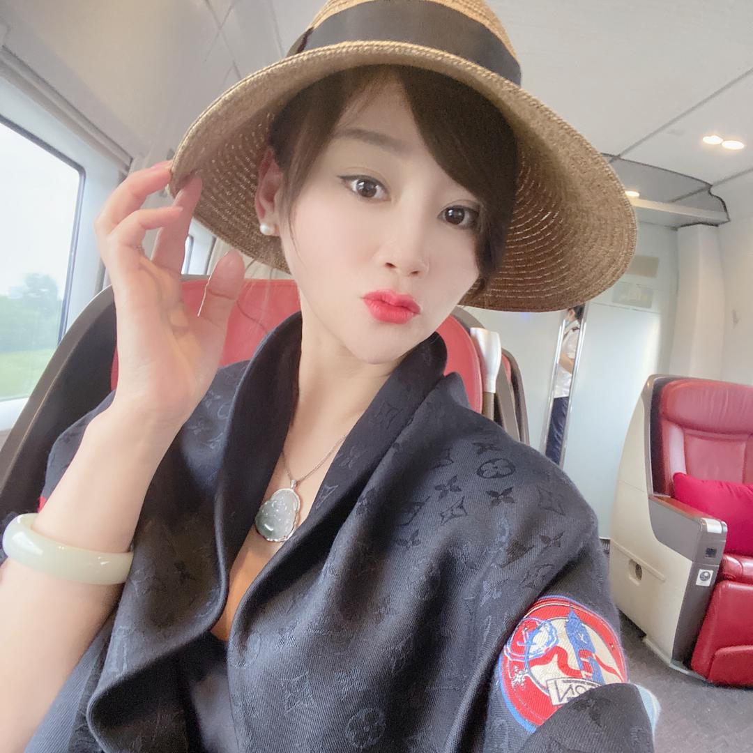 红红姐