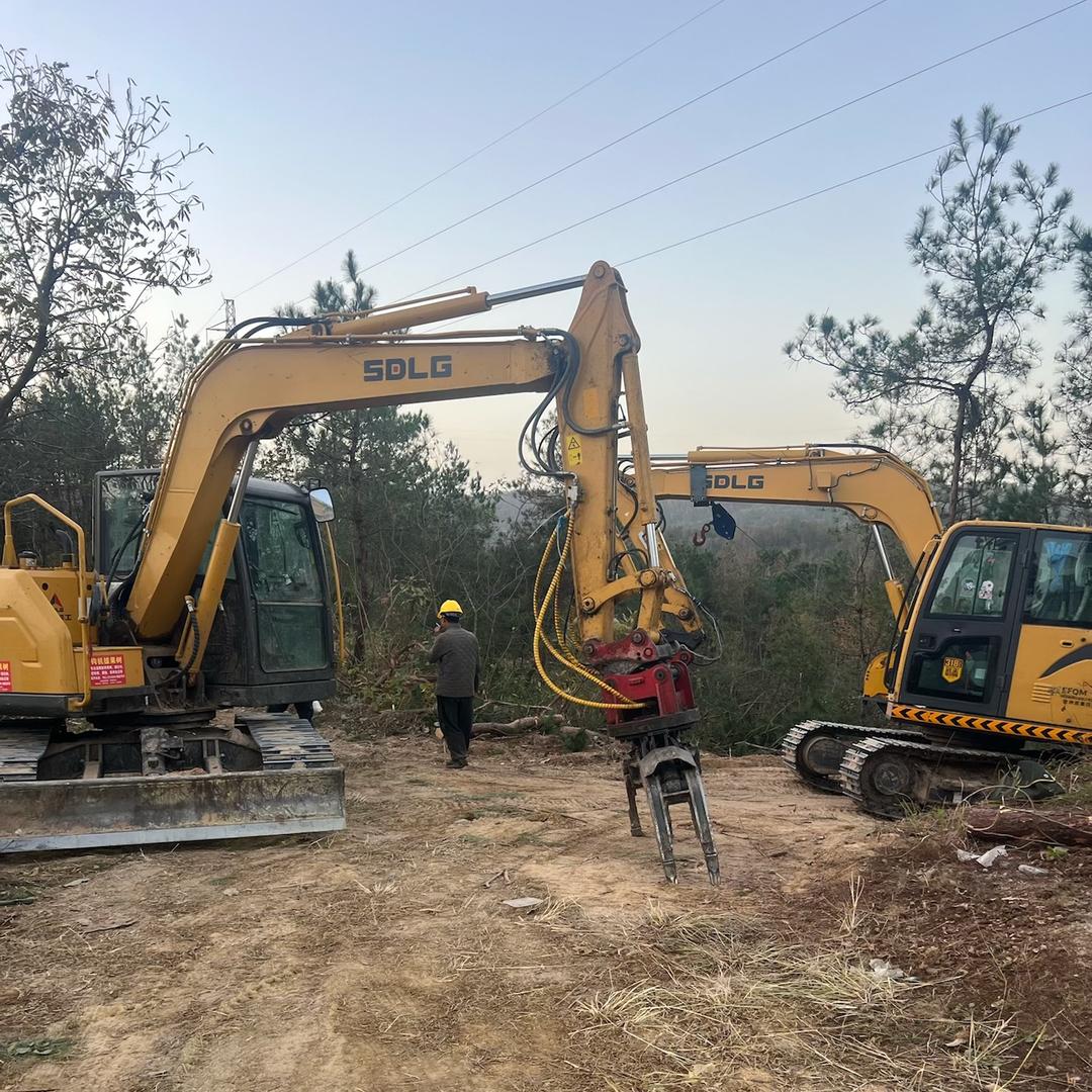专业抓木料少帅🤝（带卷扬机用车联系）