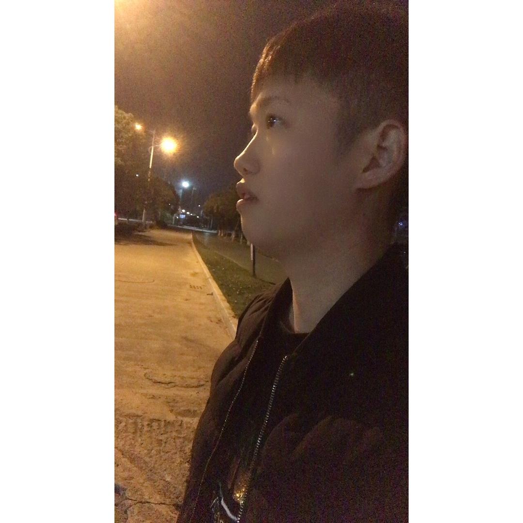 郭同学