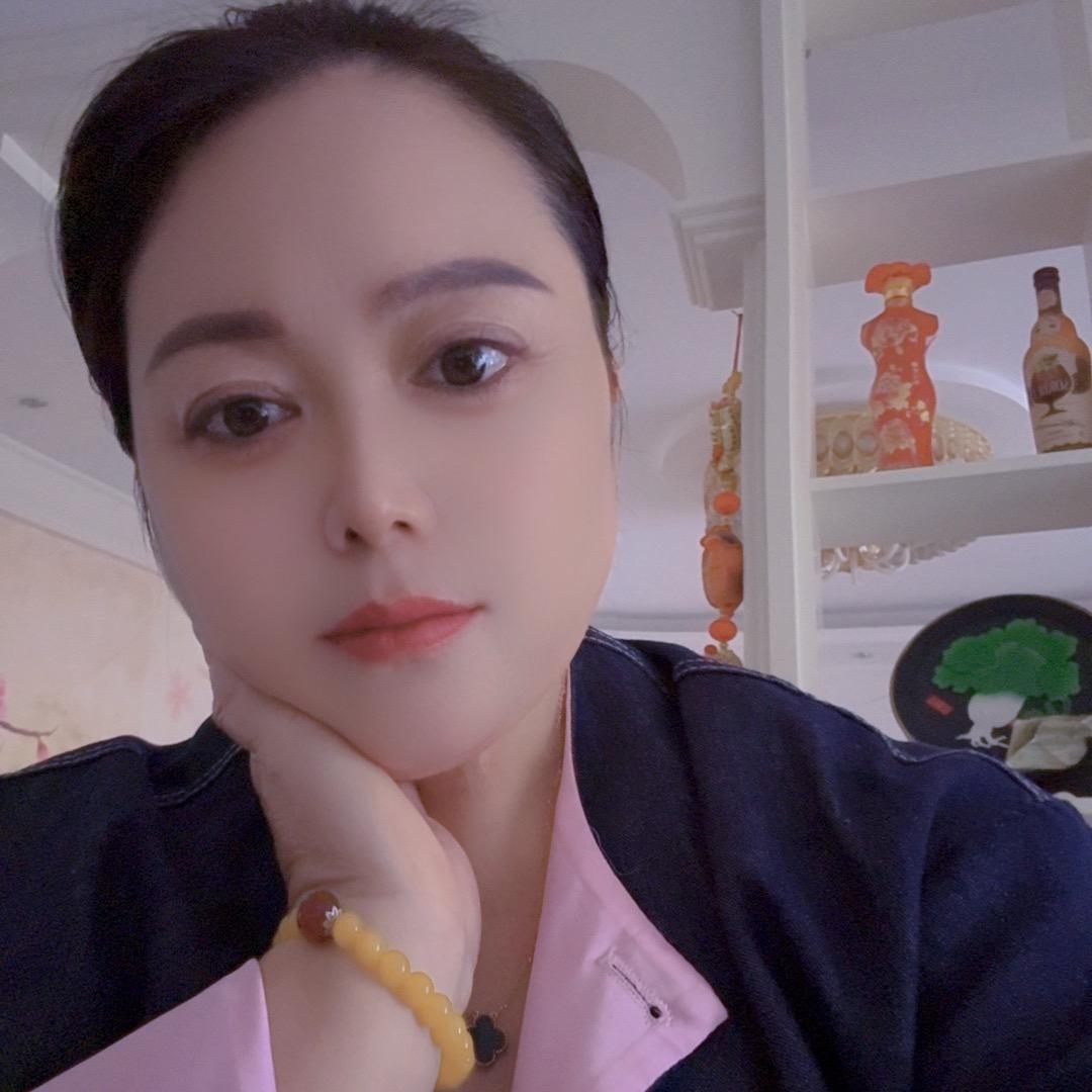 黄家小五妮❤️78🐎