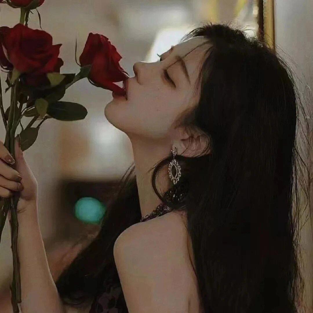 伟掌柜美妆
